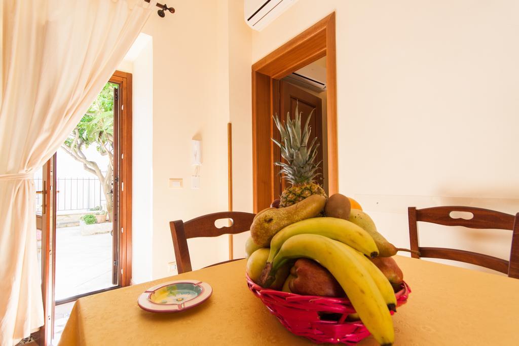 Casa Vacanze S. Marco Valderice Δωμάτιο φωτογραφία